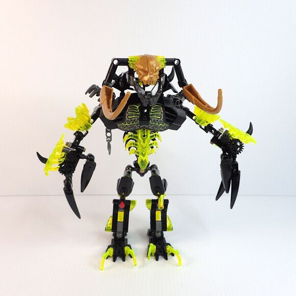 LEGO BIONICLE: Umarak the Destroyer (71316) NEAR COMPLETE - Picture 1 of 7